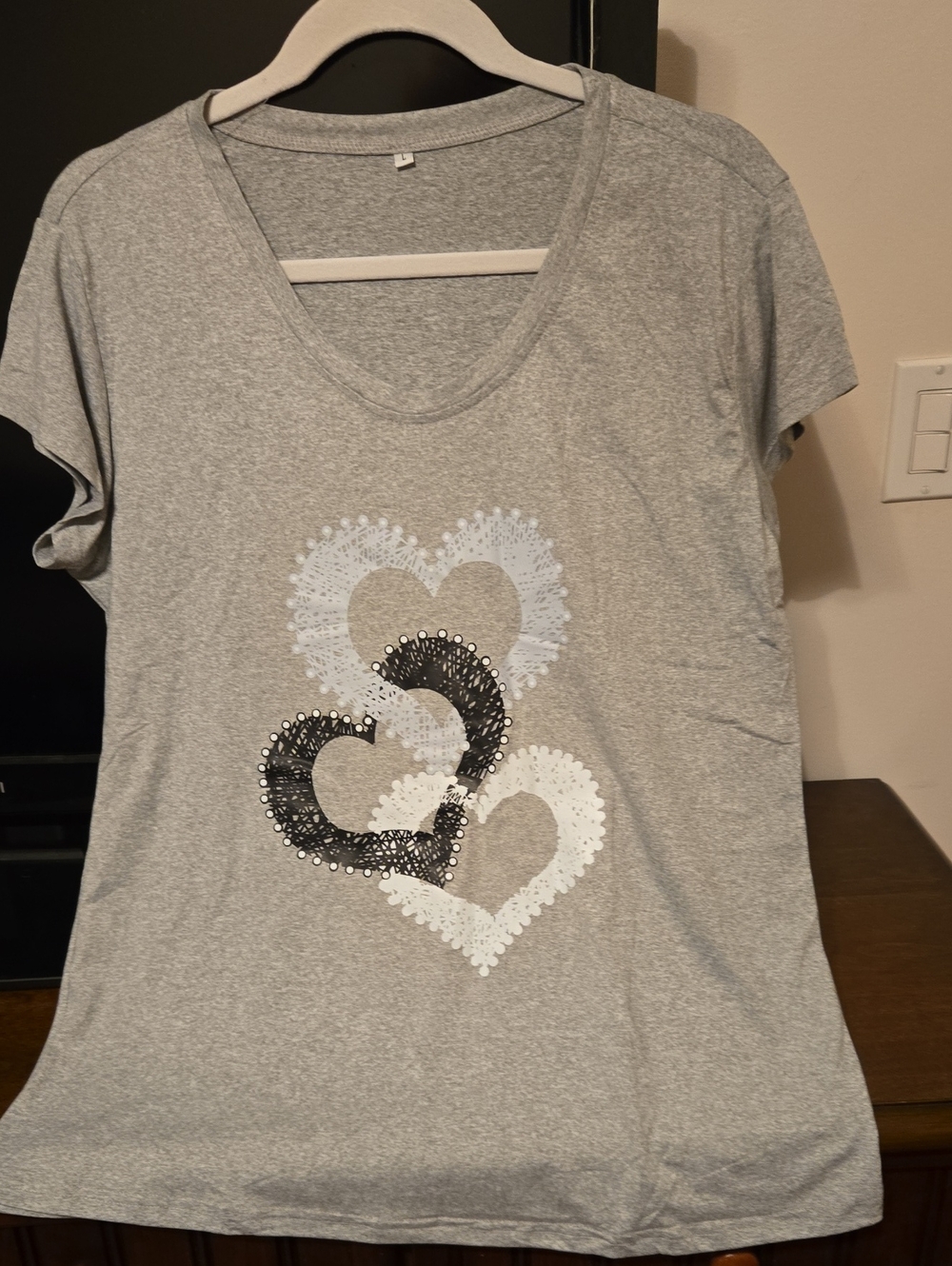 Women’s Light Gray Short Sleeve Tee with Heart Motif